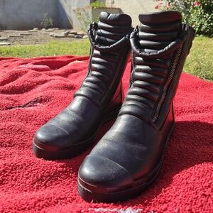 Marcella Karma Boots Size 10 Women's